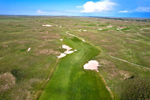 Sand Hills 16th Approach Aerial